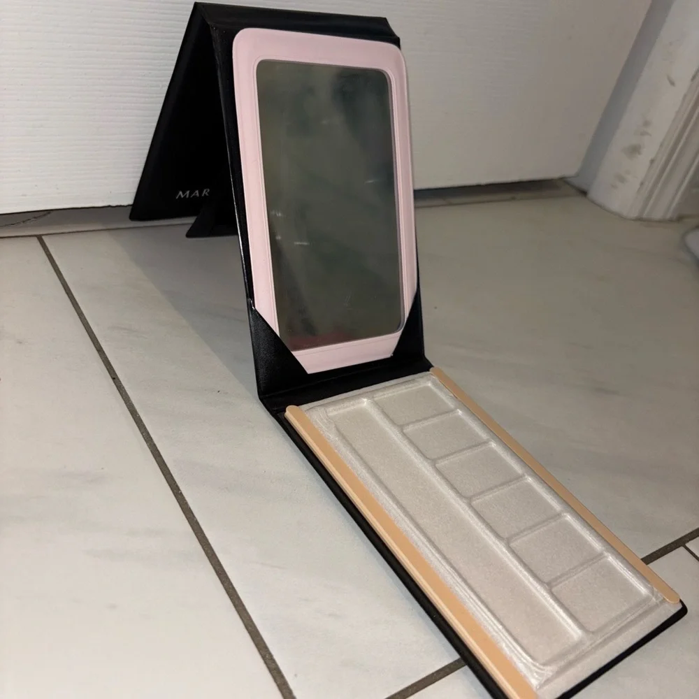 Mary Kay Make Up Case Tri-Fold Standing Travel Mirror with palette slot